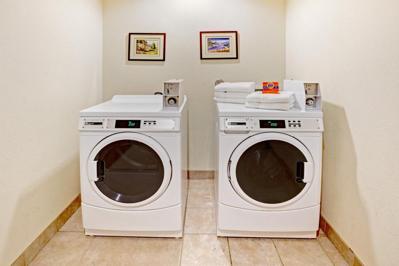 Scottish Inns And Suites - La Porte Luaran gambar