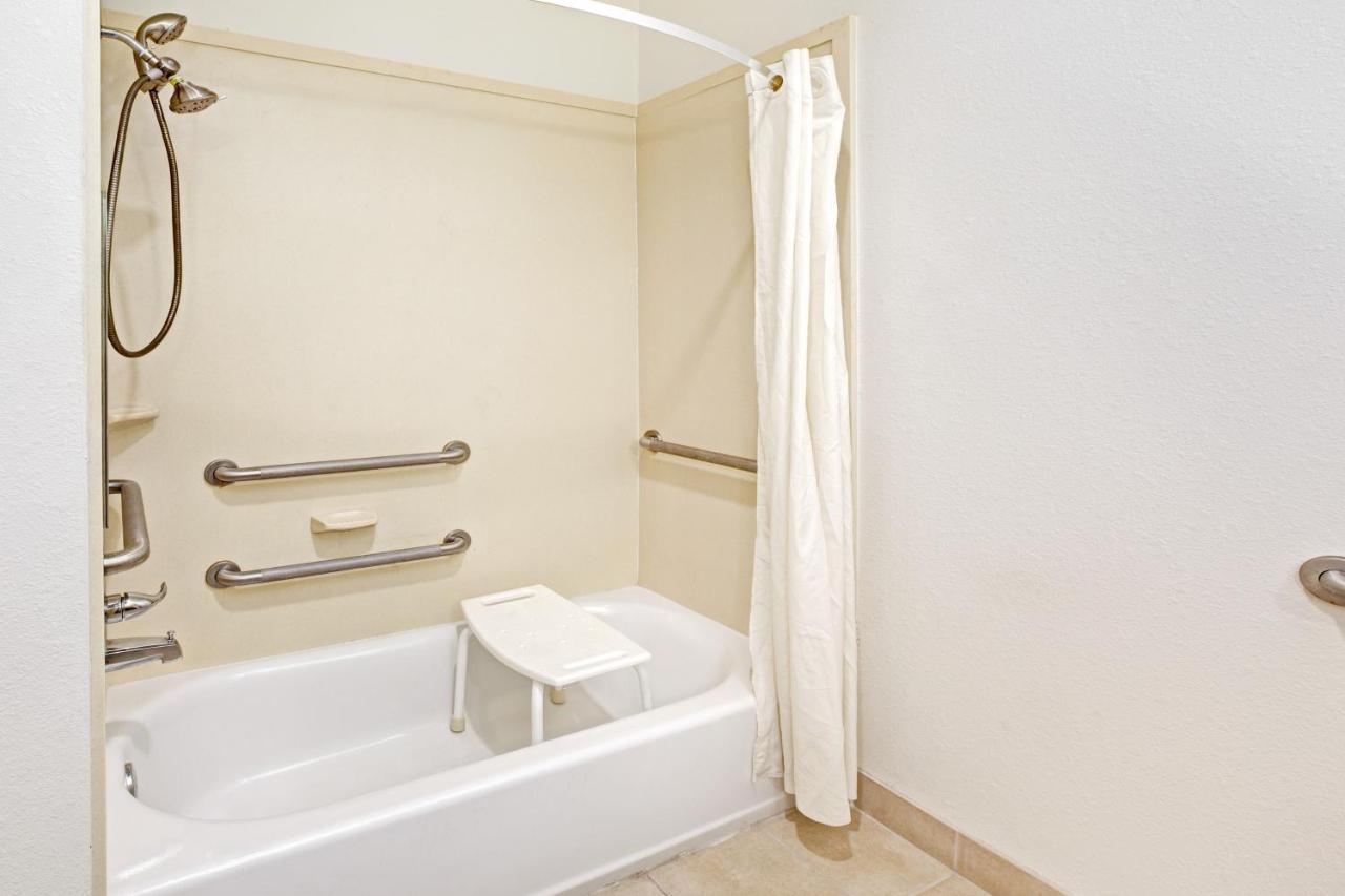 Scottish Inns And Suites - La Porte Luaran gambar